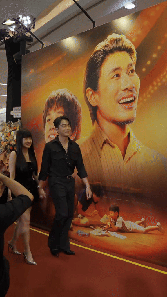 Mỹ nh&acirc;n Việt 35 tuổi được khen trẻ vượt chồng d&ugrave; kết h&ocirc;n với 