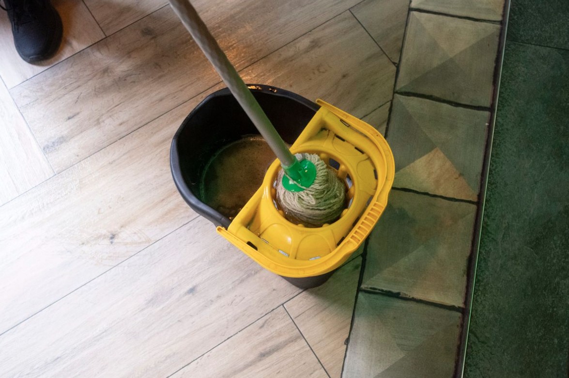 Đừng bao giờ d&ugrave;ng giấm trắng để vệ sinh 5 thứ n&agrave;y trong nh&agrave;: Hại nhiều hơn lợi!- Ảnh 1.