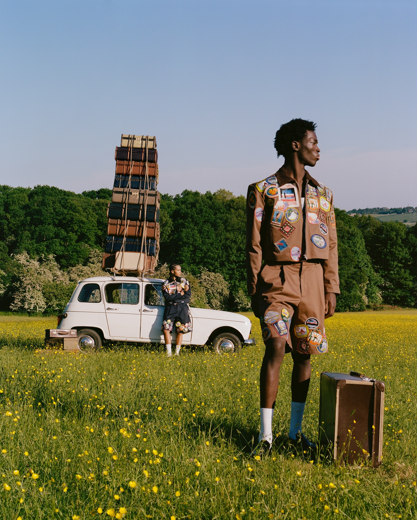 Tốn 1,5 triệu mũi th&ecirc;u cho một chiếc quần, l&agrave;m &aacute;o len họa tiết tinh xảo như tranh vẽ: Brand n&agrave;o l&agrave;m đồ đỉnh vậy?- Ảnh 18.