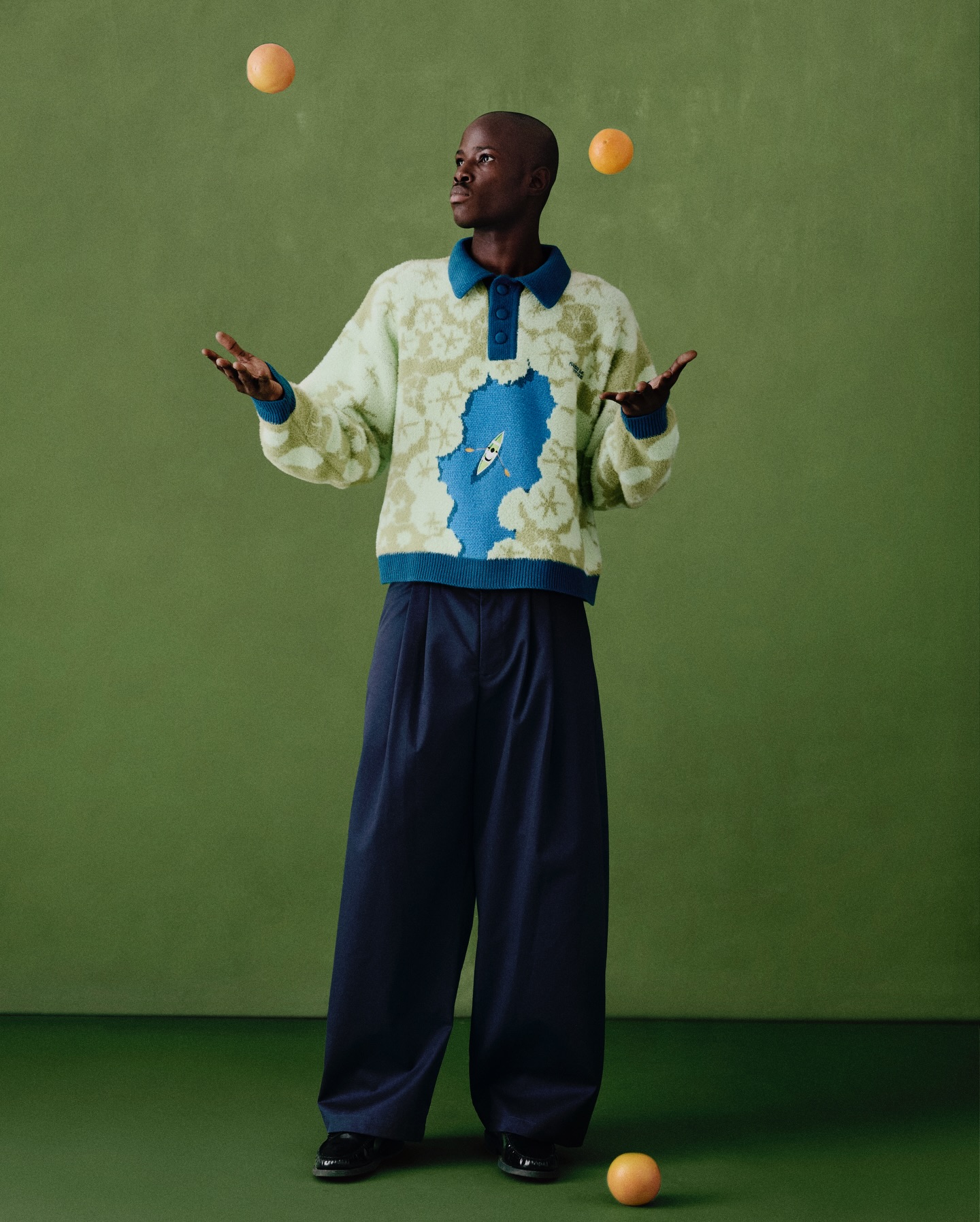 Tốn 1,5 triệu mũi th&ecirc;u cho một chiếc quần, l&agrave;m &aacute;o len họa tiết tinh xảo như tranh vẽ: Brand n&agrave;o l&agrave;m đồ đỉnh vậy?- Ảnh 7.