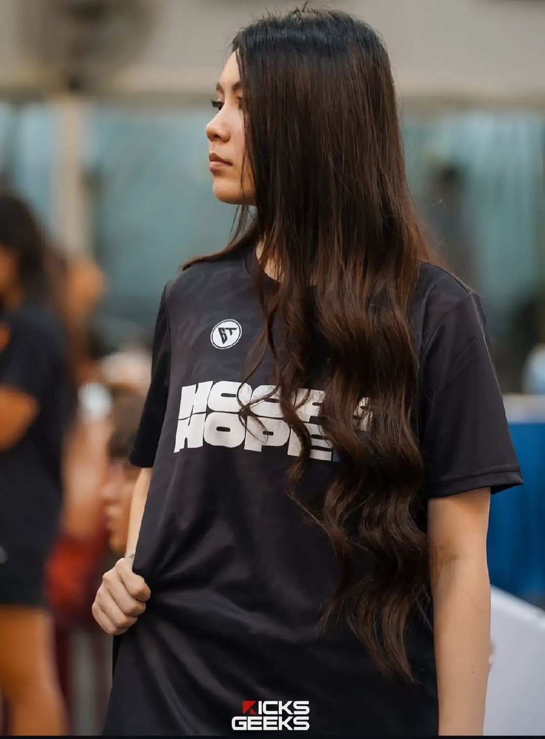 Hạt Dẻ xinh đẹp, tr&agrave;n đầy kh&iacute; chất 