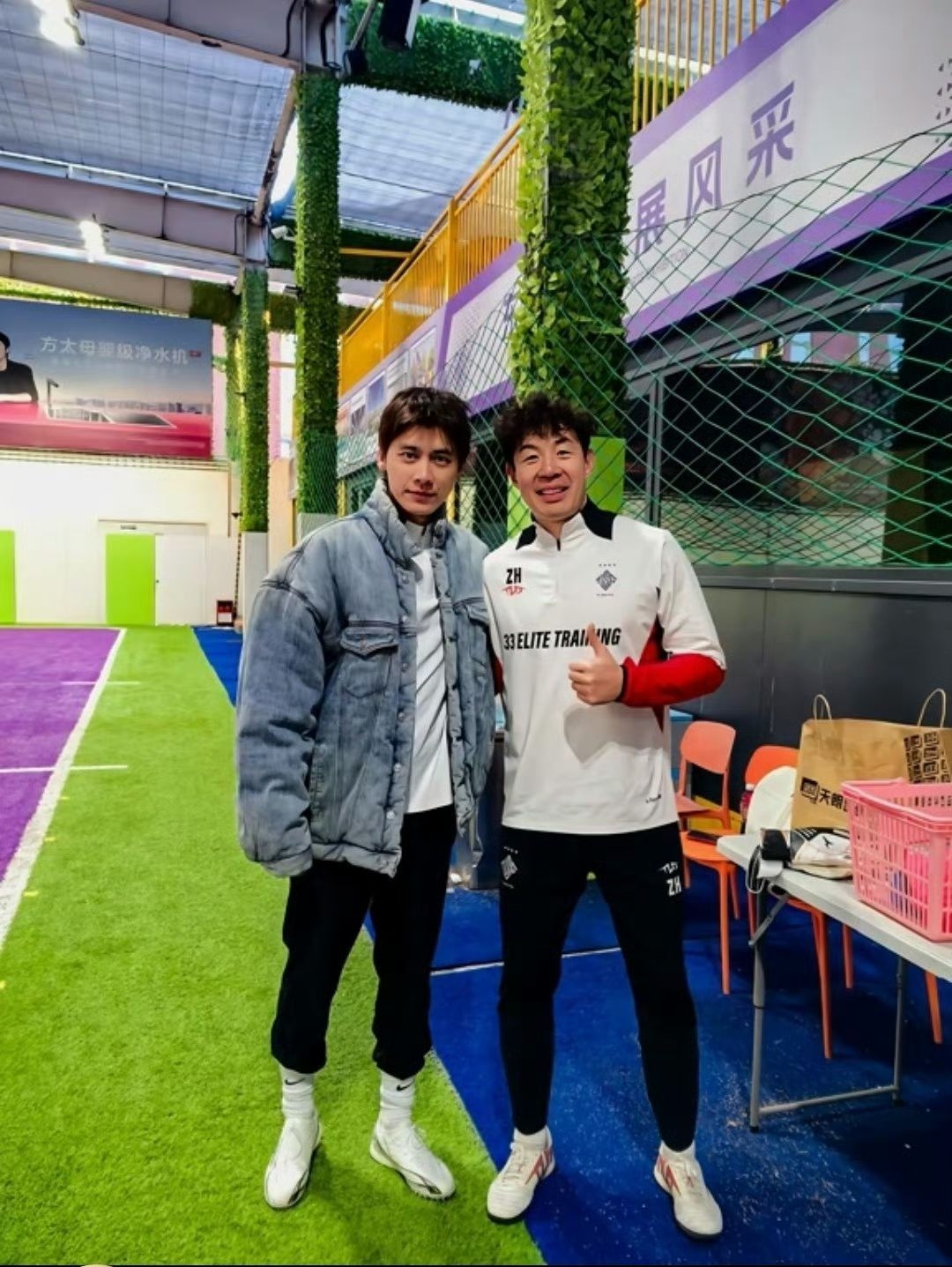 Tiết lộ g&acirc;y sốc về L&yacute; Dịch Phong sau 4 năm cuốn g&oacute;i khỏi showbiz v&igrave; tội t&agrave;y đ&igrave;nh- Ảnh 1.