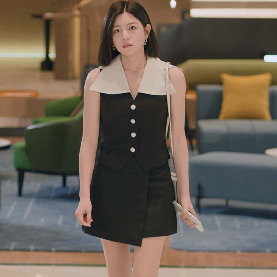 Ngoại lệ của showbiz: Mỹ nh&acirc;n 42 tuổi mặt vẫn 