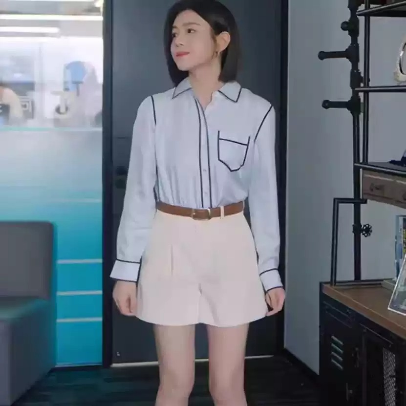 Ngoại lệ của showbiz: Mỹ nh&acirc;n 42 tuổi mặt vẫn 