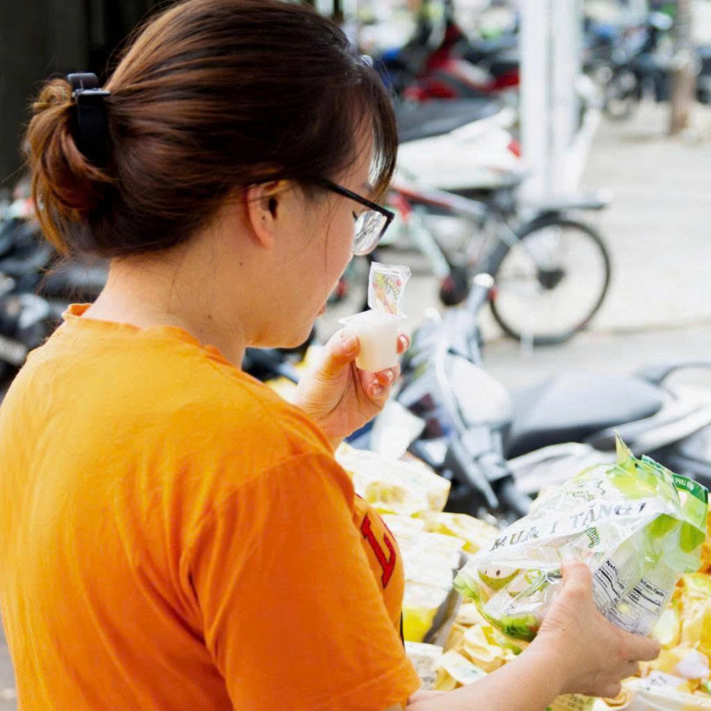 "Cheap moment" c&ugrave;ng Jungkook v&agrave; Jimin chưa bao giờ dễ đến thế: Vừa rẻ vừa dễ, si&ecirc;u thị n&agrave;o cũng c&oacute;- Ảnh 6.