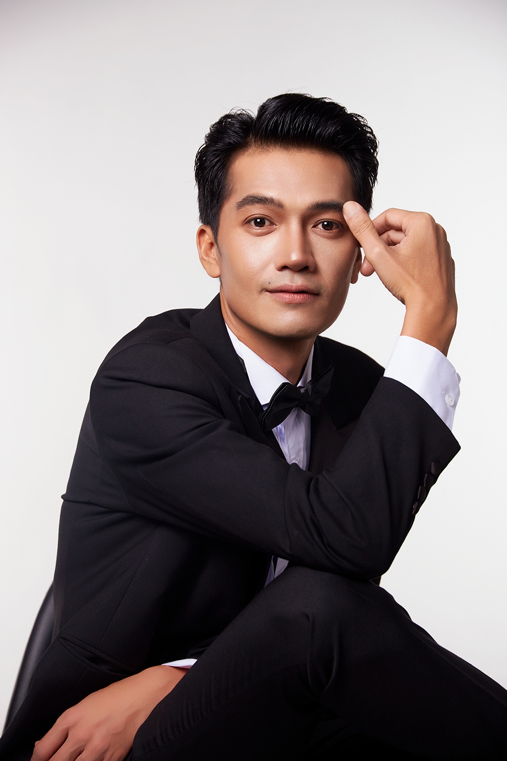 Nam diễn vi&ecirc;n Việt duy nhất đ&oacute;ng 4 phim trăm tỷ trong c&ugrave;ng 1 năm: Diễn hay miễn b&agrave;n, thời tới cản kh&ocirc;ng kịp- Ảnh 1.