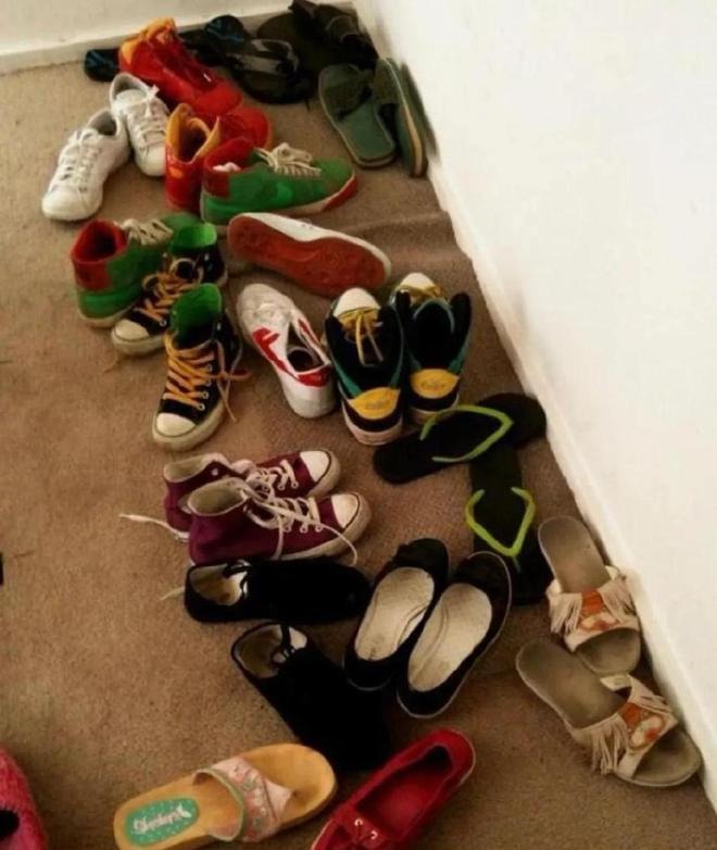 N&oacute;i m&atilde;i kh&ocirc;ng chừa: 4 th&oacute;i xấu &acirc;m thầm k&eacute;o cả nh&agrave; đi xuống, c&agrave;ng sống c&agrave;ng mệt mỏi- Ảnh 1.