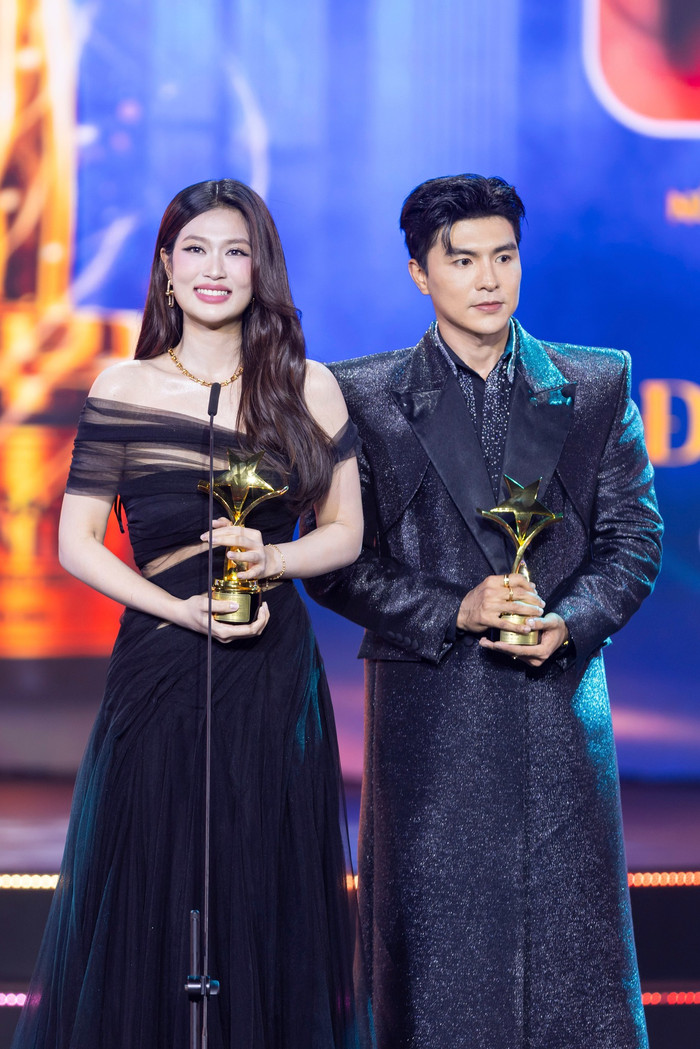 Đo&agrave;n Thi&ecirc;n &Acirc;n đụng mặt Steven Nguyễn hậu ồn &agrave;o, th&aacute;i độ g&acirc;y ch&uacute; &yacute;- Ảnh 3.