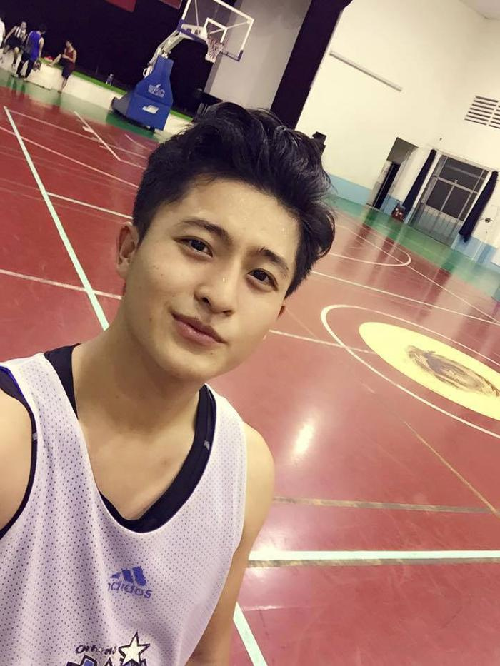 Vbiz từng c&oacute; nam thần đẹp đến mức t&igrave;m khuyết điểm cũng kh&oacute;, từ đỉnh cao nhan sắc bỗng huỷ dung sau đ&ecirc;m kinh ho&agrave;ng- Ảnh 3.