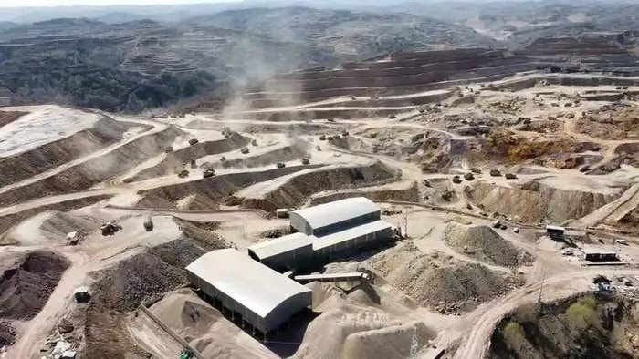 Ph&aacute;t hiện mỏ quặng b&ocirc; x&iacute;t trữ lượng 183 triệu tấn tại l&aacute;ng giềng Việt Nam- Ảnh 1.