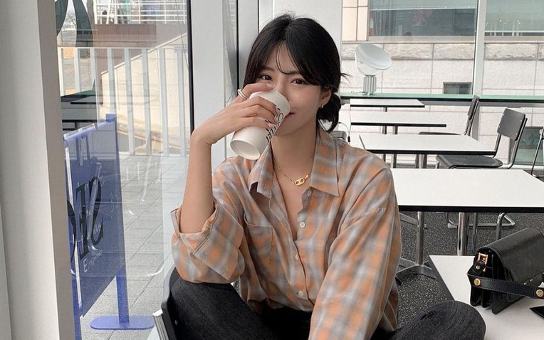 Khi người ta xa xỉ trong im lặng, c&ograve;n t&ocirc;i th&igrave; hết tiền l&uacute;c n&agrave;o kh&ocirc;ng hay- Ảnh 1.