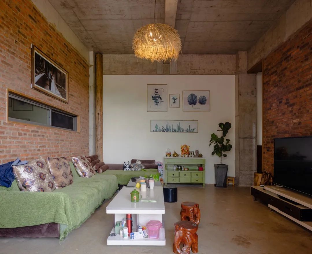 D&ugrave;ng sạch tiền tiết kiệm 10 năm để về qu&ecirc; x&acirc;y nh&agrave;: Quyết định "kh&ocirc;ng t&iacute;nh gi&aacute;" khiến c&ocirc; g&aacute;i 34 tuổi trả gi&aacute; đắt nhưng đổi lại cả cuộc đời- Ảnh 8.