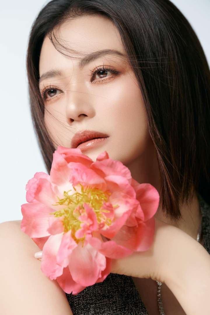 Nhan sắc trẻ đẹp ở tuổi U50 của nữ NSƯT đang g&acirc;y sốt tr&ecirc;n phim giờ v&agrave;ng VTV- Ảnh 13.