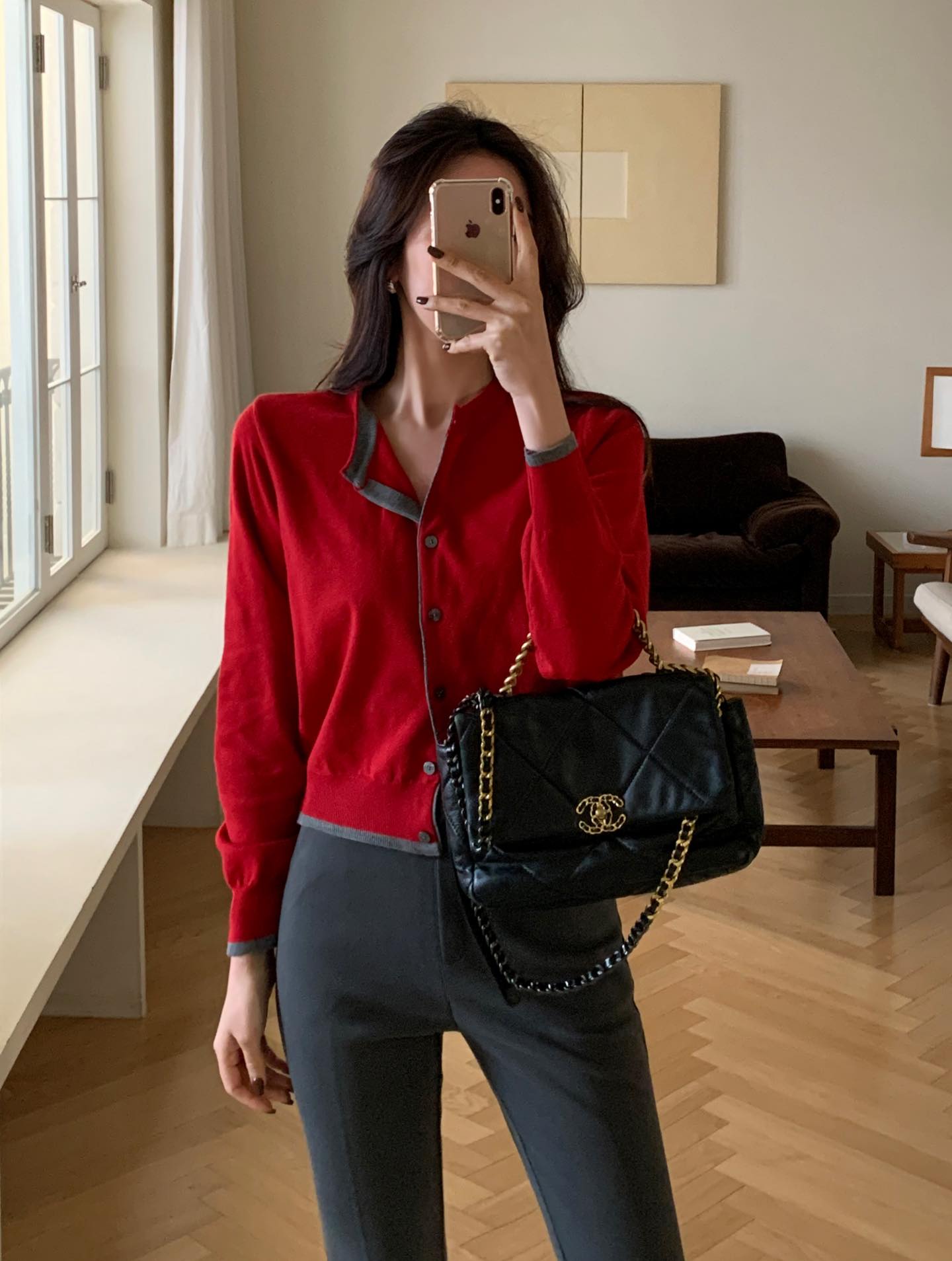 Mẫu &aacute;o len được mặc nhiều nhất hiện tại: Hợp mọi d&aacute;ng người, ai diện cũng th&agrave;nh n&agrave;ng thơ- Ảnh 6.