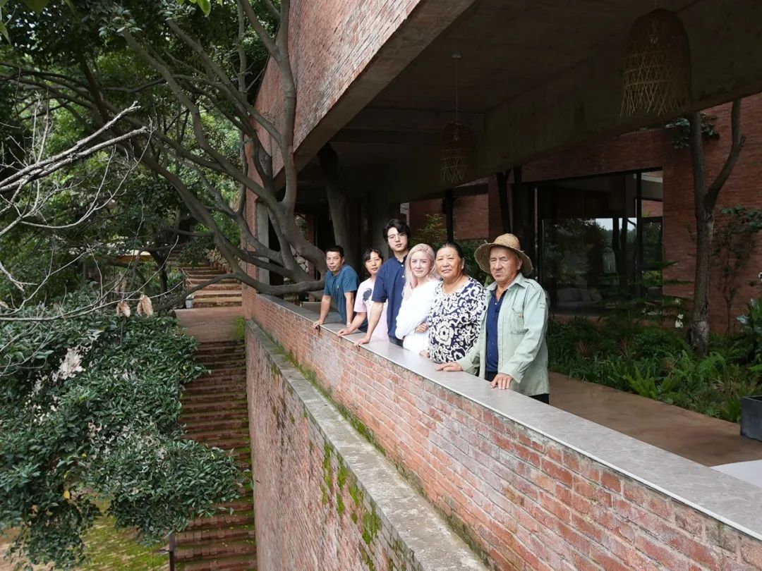 D&ugrave;ng sạch tiền tiết kiệm 10 năm để về qu&ecirc; x&acirc;y nh&agrave;: Quyết định "kh&ocirc;ng t&iacute;nh gi&aacute;" khiến c&ocirc; g&aacute;i 34 tuổi trả gi&aacute; đắt nhưng đổi lại cả cuộc đời- Ảnh 23.