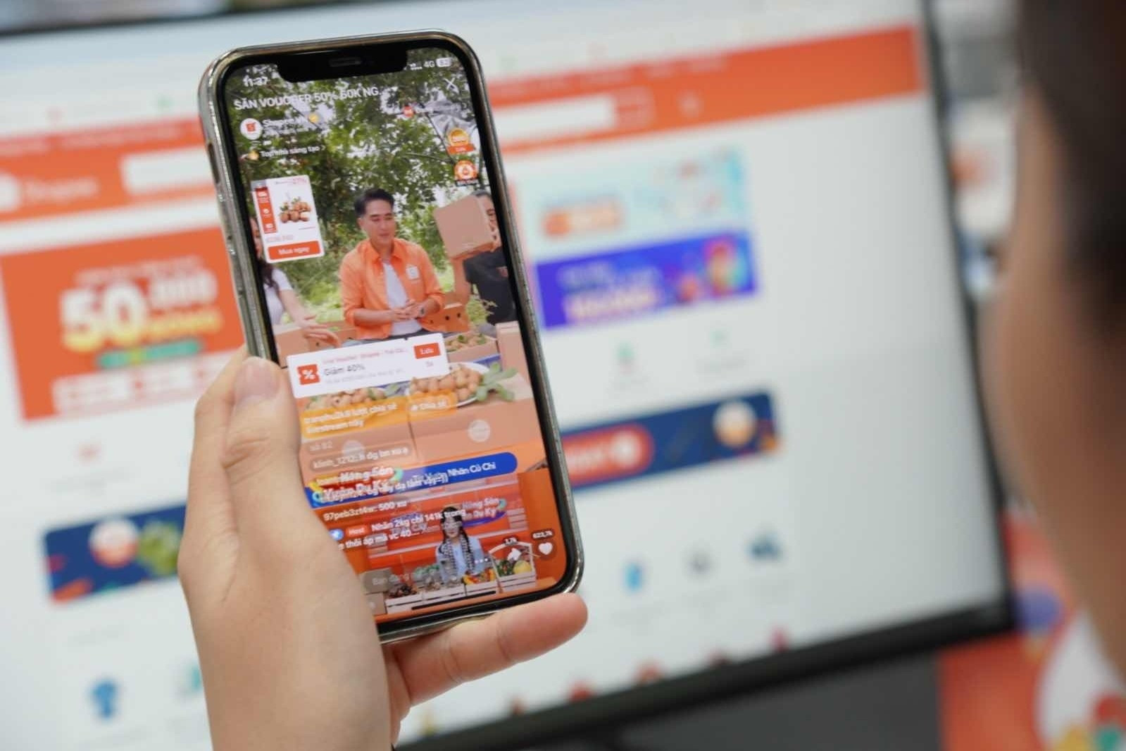 Người b&aacute;n h&agrave;ng online tr&ecirc;n TikTok, Shopee&hellip; c&oacute; nhiều d&ograve;ng tiền chuyển v&agrave;o t&agrave;i khoản th&igrave; tổng hợp doanh thu t&iacute;nh thuế như thế n&agrave;o? - Thuế TP.HCM trả lời- Ảnh 2.