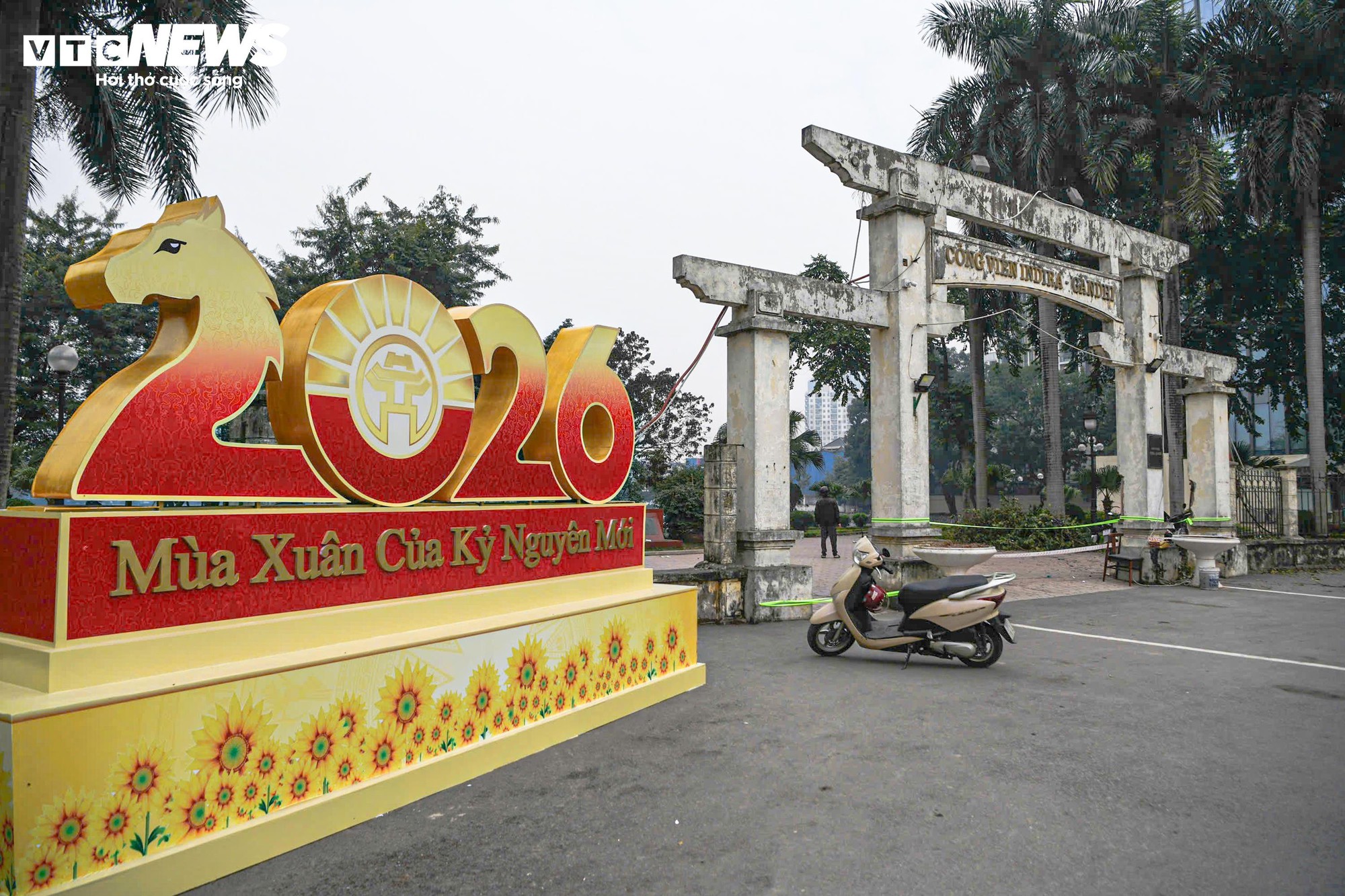 C&ocirc;ng vi&ecirc;n Indira Gandhi hạ r&agrave;o, mở kh&ocirc;ng gian xanh giữa trung t&acirc;m H&agrave; Nội- Ảnh 13.