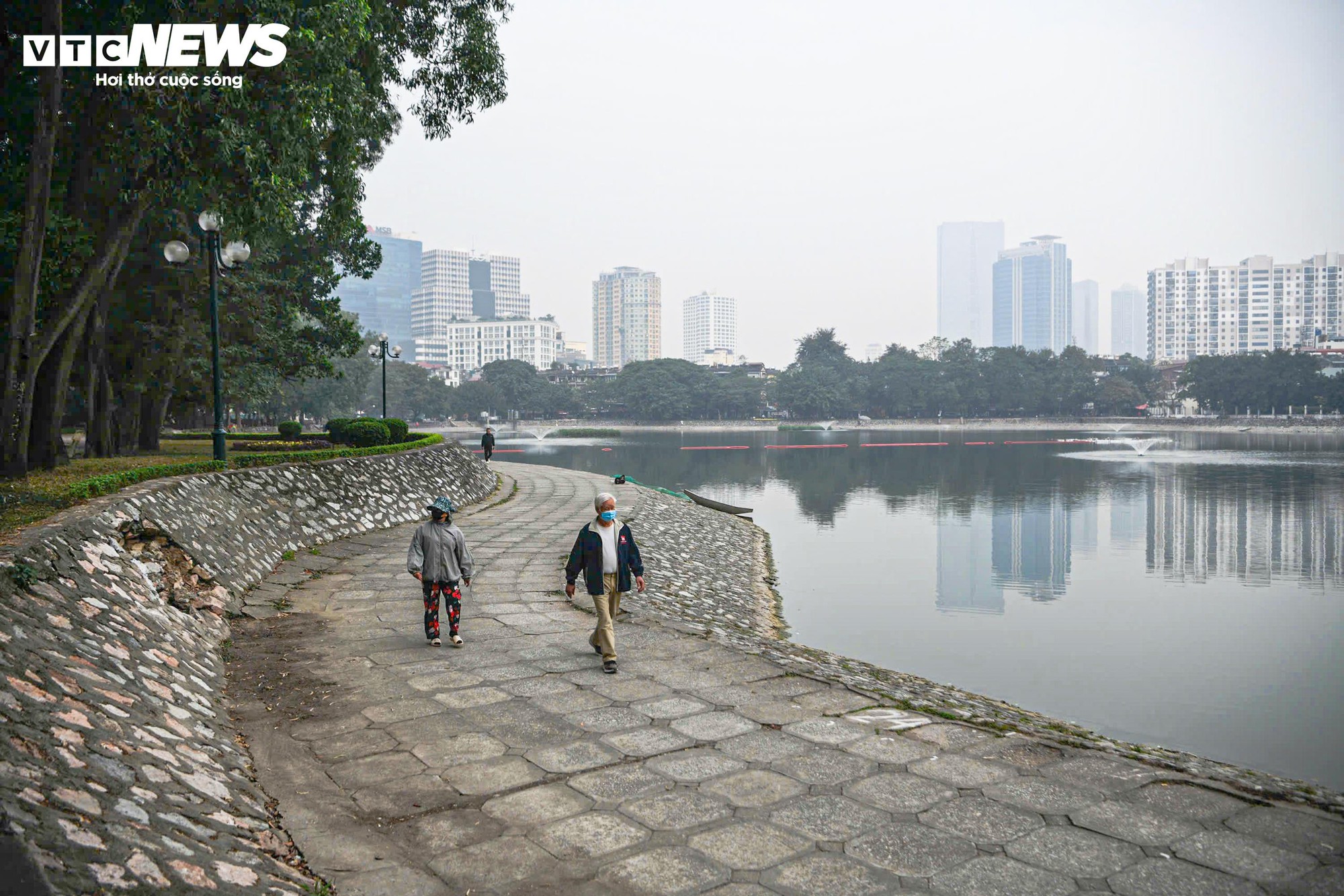 C&ocirc;ng vi&ecirc;n Indira Gandhi hạ r&agrave;o, mở kh&ocirc;ng gian xanh giữa trung t&acirc;m H&agrave; Nội- Ảnh 2.