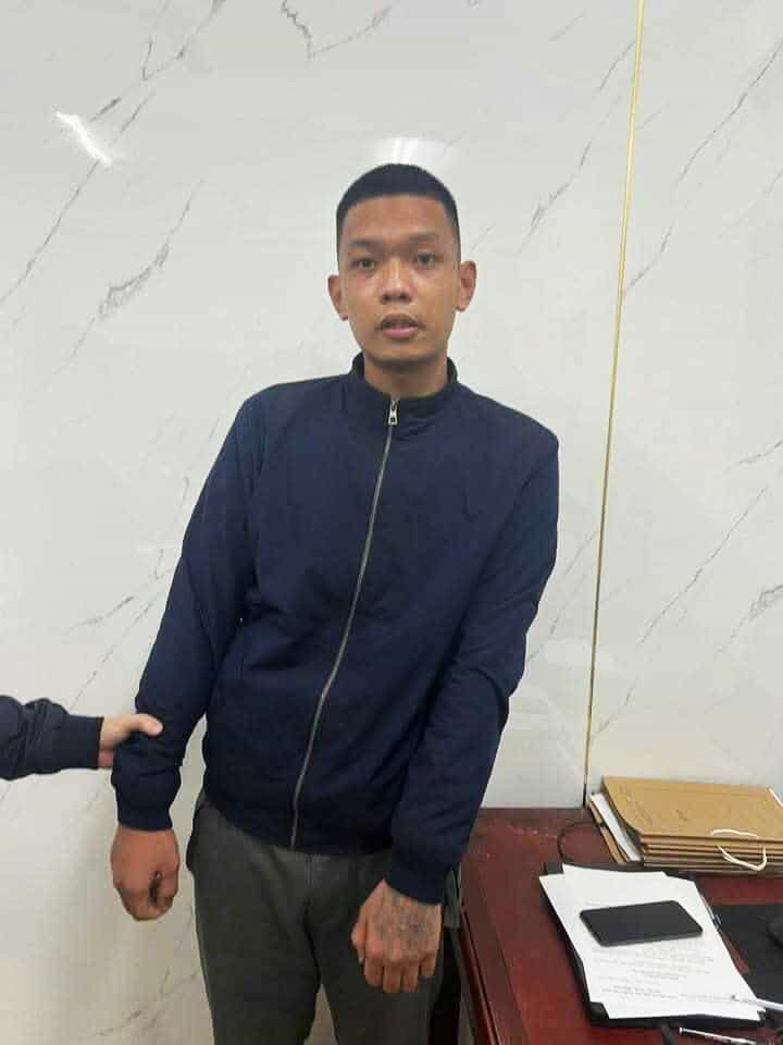 Nghi phạm s&aacute;t hại 2 phụ nữ, cướp t&agrave;i sản ở Hưng Y&ecirc;n ra đầu th&uacute;- Ảnh 1.