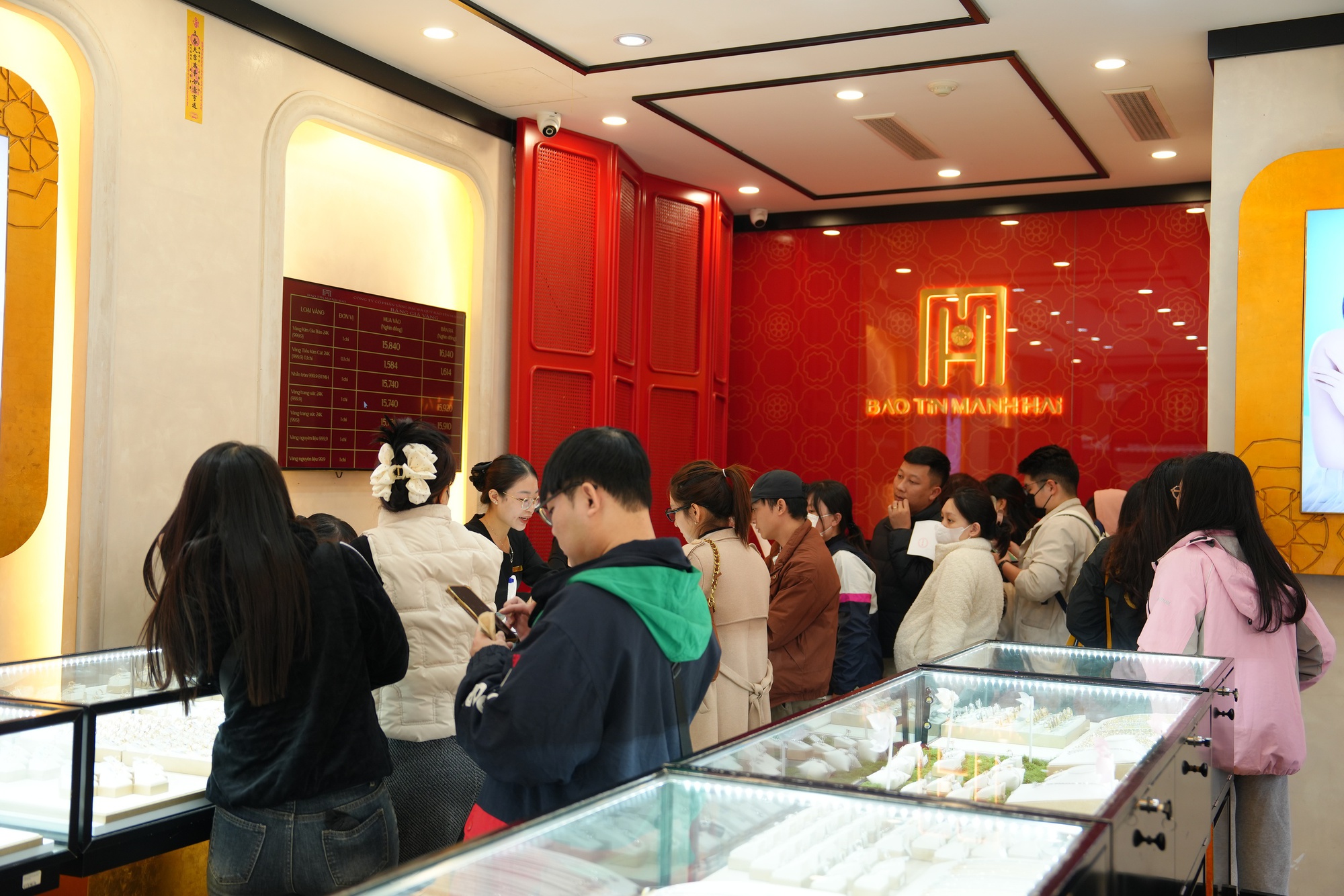 Mở b&aacute;t 2026: Bảo T&iacute;n Mạnh Hải b&aacute;n v&agrave;ng 0,1 chỉ, cả nước muốn mua- Ảnh 5.