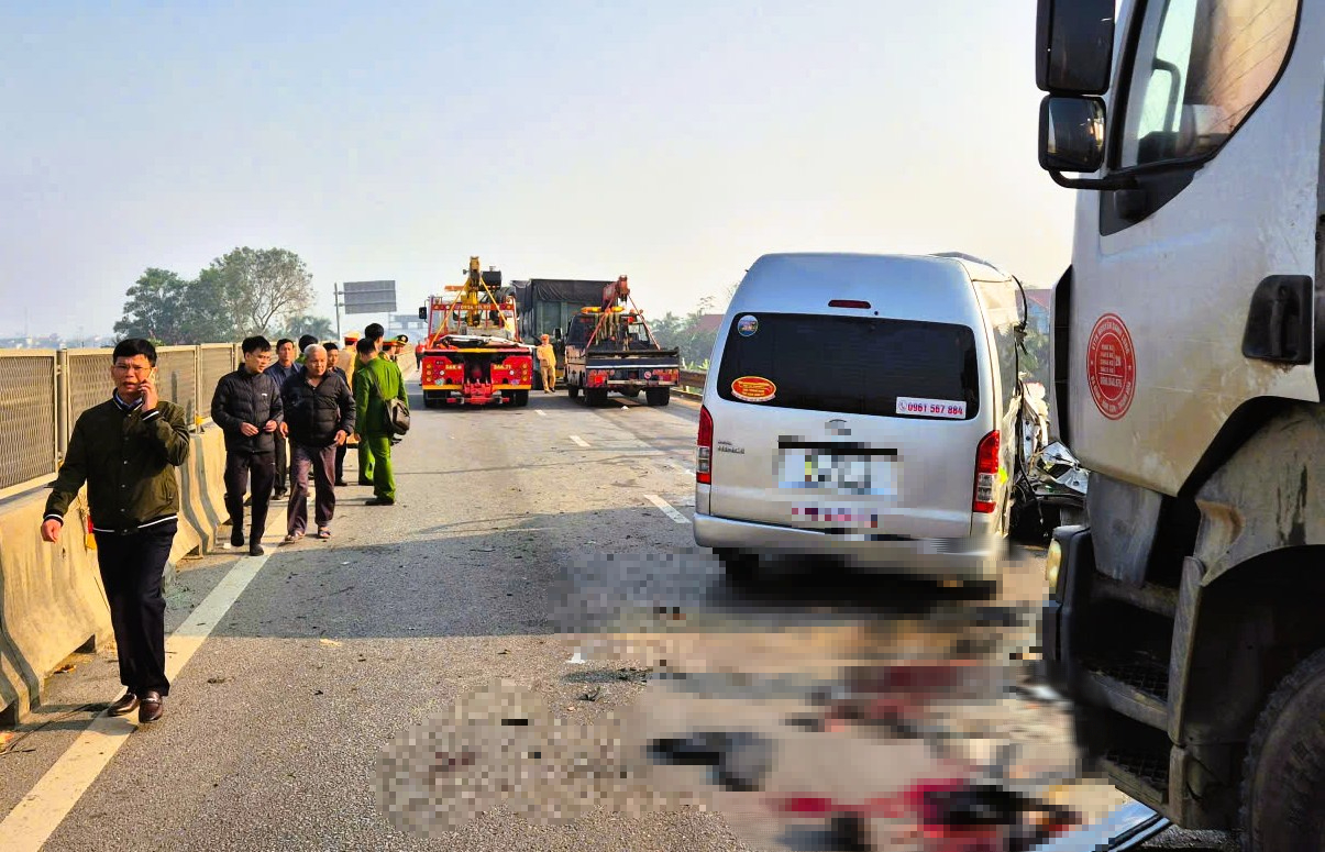 Tin mới vụ tai nạn thảm khốc tr&ecirc;n cao tốc khiến 4 người chết, 5 người bị thương- Ảnh 2.