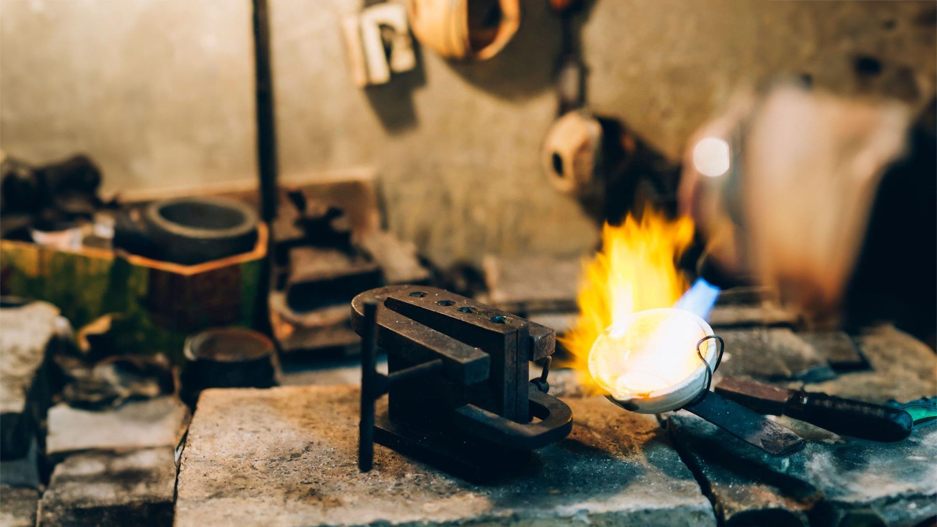 Sự hỗn loạn đầu năm 2026 khiến loại t&agrave;i sản n&agrave;y trở n&ecirc;n "b&ugrave;ng ch&aacute;y"- Ảnh 1.