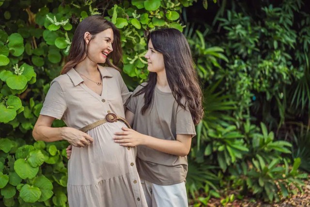 C&aacute;c nh&agrave; khoa học t&igrave;m ra c&aacute;ch &ldquo;trẻ h&oacute;a&rdquo; trứng cho IVF C&aacute;nh cửa mới cho phụ nữ mang thai sau tuổi 40- Ảnh 1.