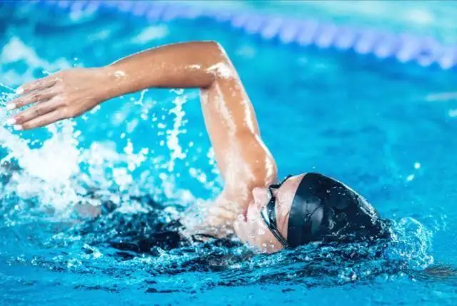 Người đ&agrave;n &ocirc;ng 52 tuổi tử vong d&ugrave; ng&agrave;y n&agrave;o cũng chạy bộ 5km, b&aacute;c sĩ chỉ ra 3 lỗi nhiều người mắc- Ảnh 4.