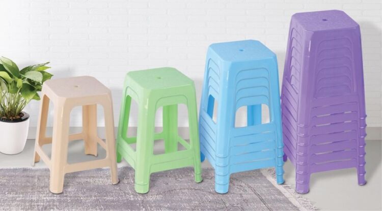 V&igrave; sao tr&ecirc;n mặt ghế nhựa lại thường c&oacute; một lỗ tr&ograve;n? Kh&ocirc;ng đơn giản như nhiều người nghĩ- Ảnh 3.