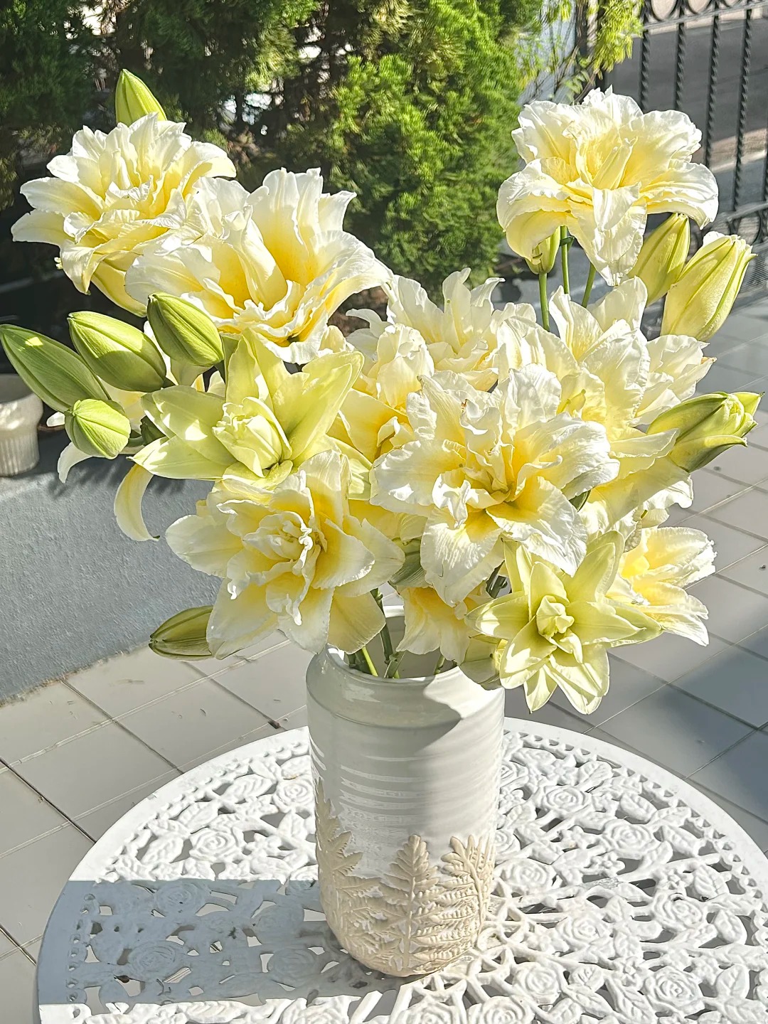 "N&agrave;ng thơ" Ludwina: Đ&oacute;a ly m&agrave;u nắng khiến hội y&ecirc;u hoa vừa y&ecirc;u vừa hận, muốn chơi Tết phải lưu &yacute; ngay kẻo "vỡ mộng"- Ảnh 19.