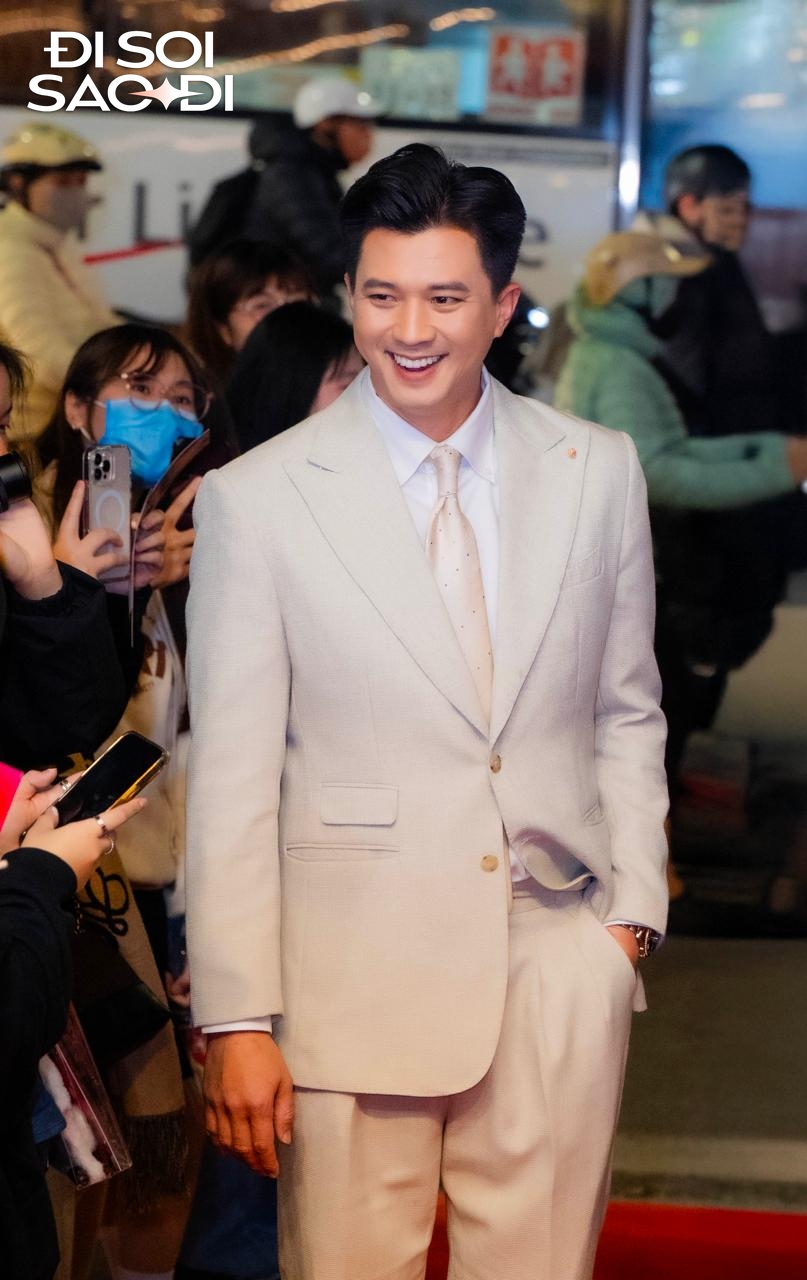 Thảm đỏ C&aacute;nh Diều 2025: L&ecirc; Bống - Thanh Hương xinh sang kịch trần, tổng t&agrave;i C&aacute;ch Em 1 Milimet khen đẹp l&agrave; chưa đủ- Ảnh 9.