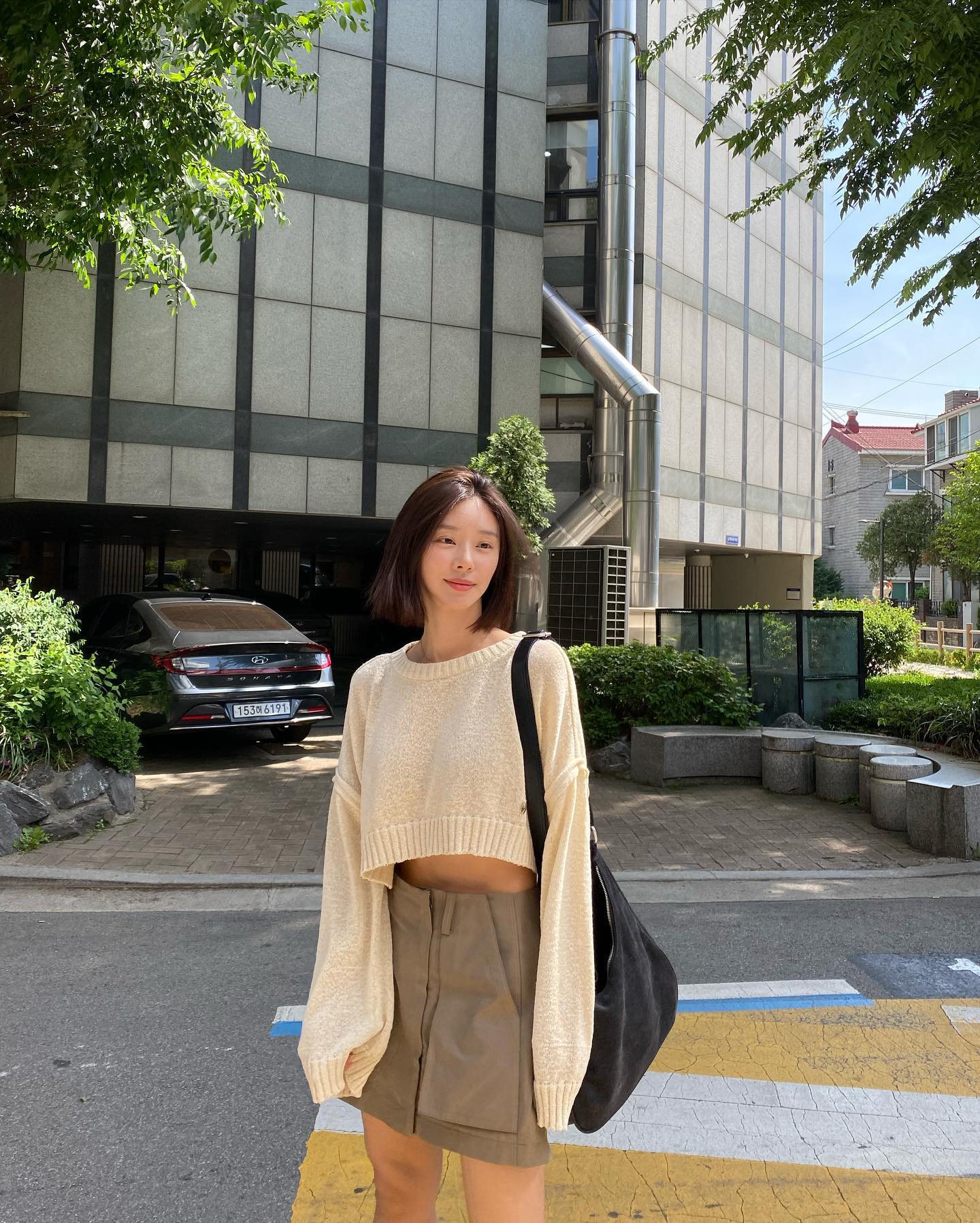 Nữ diễn vi&ecirc;n gần 40 tuổi vẫn đ&oacute;ng phim ng&ocirc;n t&igrave;nh rất 