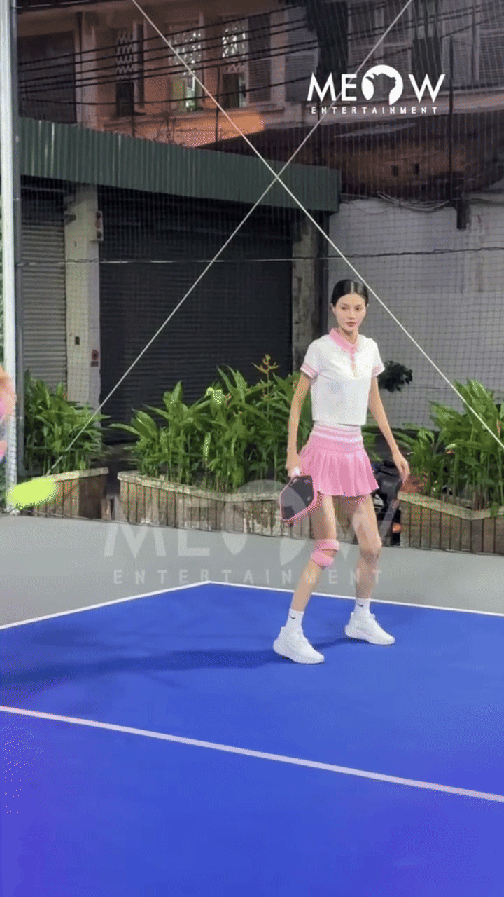 Hương Giang g&acirc;y giật m&igrave;nh với h&igrave;nh ảnh da bọc xương: &ldquo;C&ocirc; ấy c&oacute; ổn kh&ocirc;ng vậy?&rdquo;- Ảnh 3.