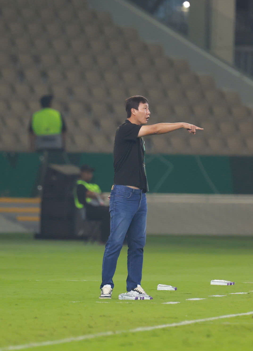 Sao trẻ 18 tuổi L&ecirc; Ph&aacute;t 