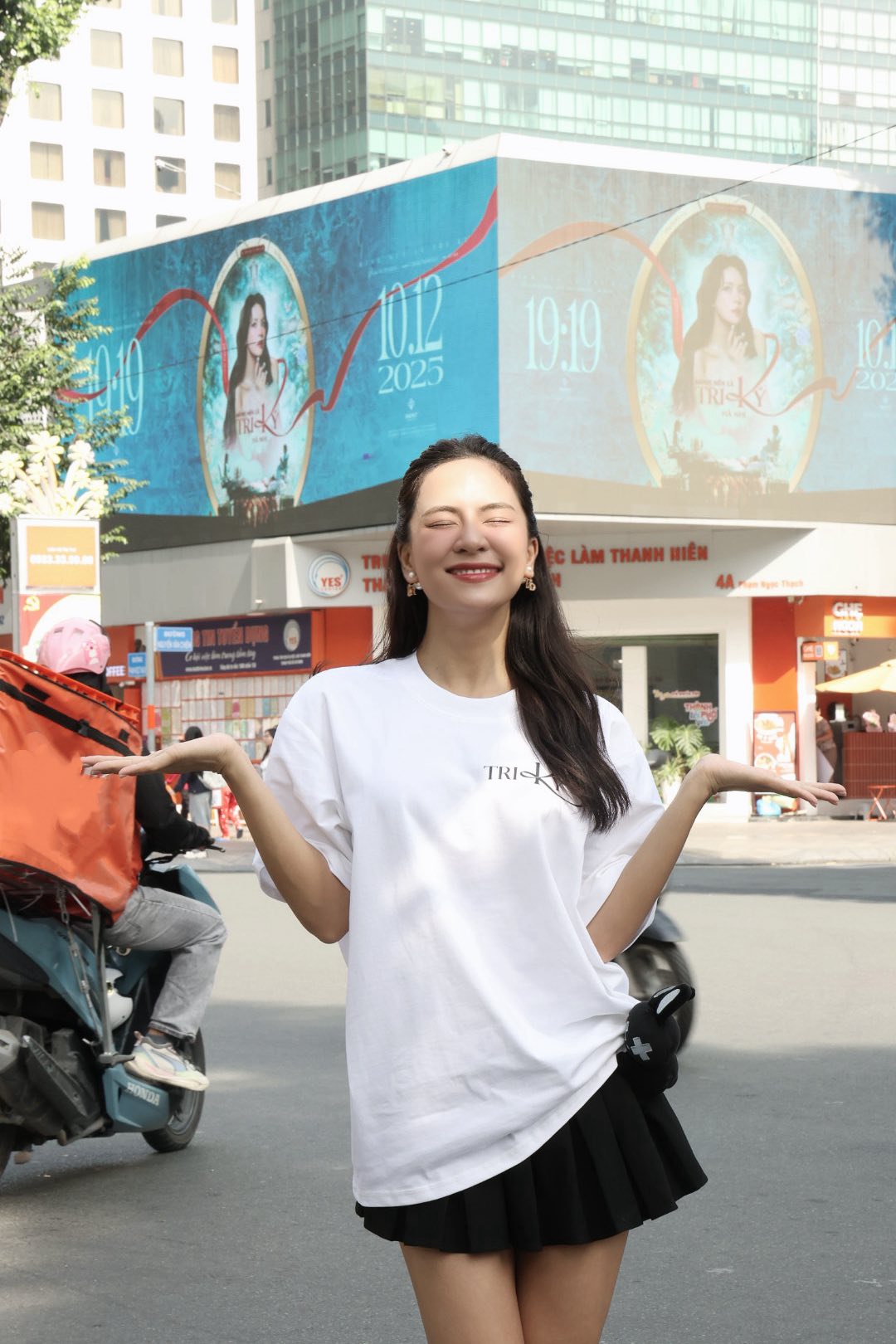 Nữ ca sĩ tuổi M&egrave;o chọn "kh&ocirc;ng nhớ người y&ecirc;u" để học đến 3h s&aacute;ng v&igrave; c&acirc;u n&oacute;i của thầy chủ nhiệm, kết quả nhận về kh&ocirc;ng ngờ!- Ảnh 2.