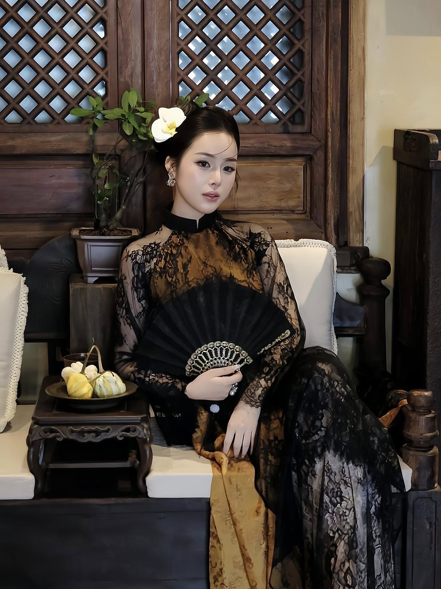 Điểm &ldquo;ch&iacute; mạng&rdquo; khi diện &aacute;o d&agrave;i Tết m&agrave; nhiều người kh&ocirc;ng để &yacute;: Đẹp, sang, tinh tế hay kh&ocirc;ng l&agrave; ở chi tiết n&agrave;y- Ảnh 6.