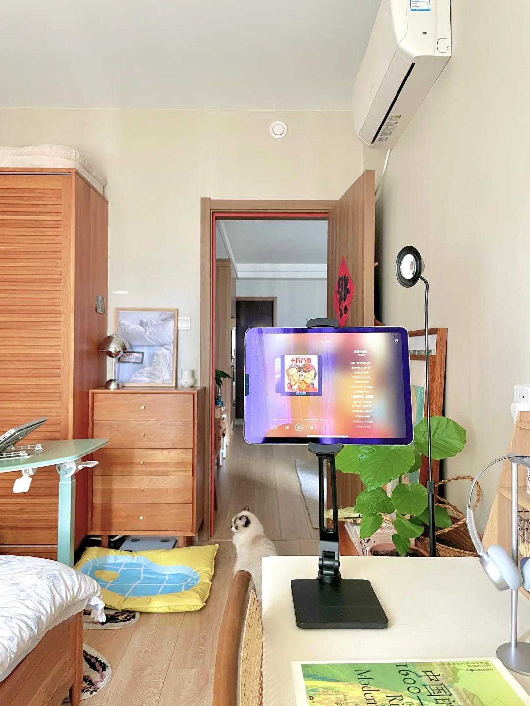 34 tuổi, sống một m&igrave;nh trong căn hộ cũ 45m&sup2;: C&aacute;ch c&ocirc; g&aacute;i khiến nh&agrave; tr&ocirc;ng rộng gấp đ&ocirc;i l&agrave;m mạng x&atilde; hội trầm trồ- Ảnh 8.