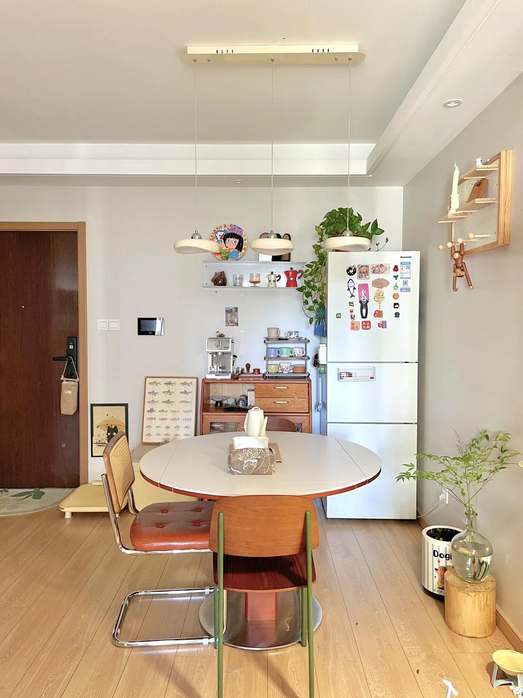 34 tuổi, sống một m&igrave;nh trong căn hộ cũ 45m&sup2;: C&aacute;ch c&ocirc; g&aacute;i khiến nh&agrave; tr&ocirc;ng rộng gấp đ&ocirc;i l&agrave;m mạng x&atilde; hội trầm trồ- Ảnh 4.