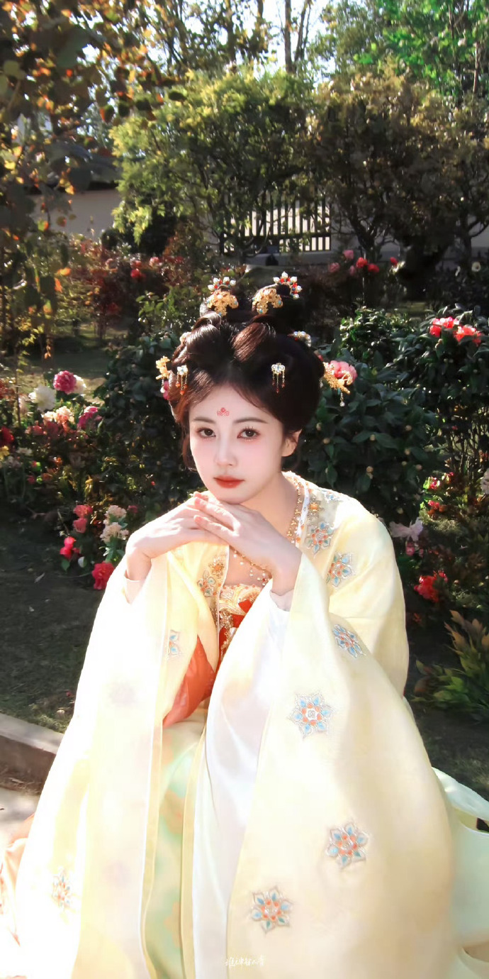 Minh tinh Bạch Lộc thắng kiện kẻ x&uacute;c phạm, phỉ b&aacute;ng- Ảnh 1.