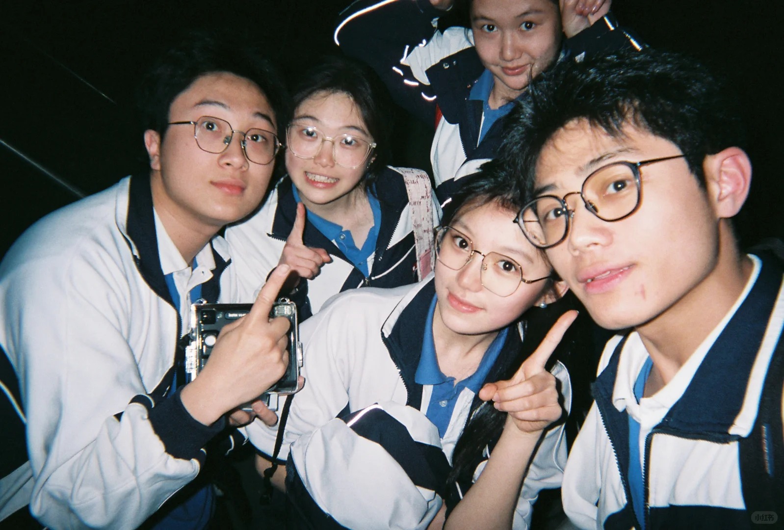 Nếu kh&ocirc;ng muốn tuổi 25 phải đi xin lỗi tuổi 18 của m&igrave;nh, h&atilde;y đầu tư v&agrave;o 5 thứ n&agrave;y c&agrave;ng sớm c&agrave;ng tốt- Ảnh 2.