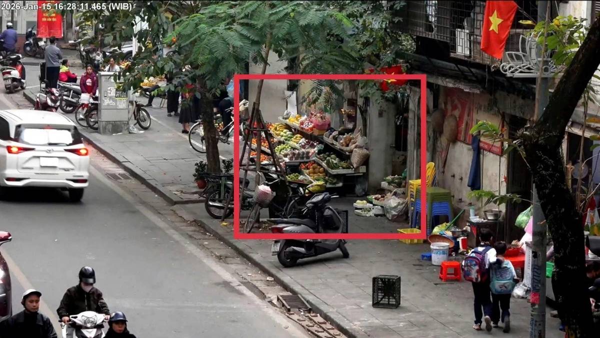 H&agrave; Nội: Sẽ &ldquo;phạt nguội&rdquo; h&agrave;nh vi b&aacute;n h&agrave;ng, tr&agrave; đ&aacute; tr&ecirc;n vỉa h&egrave;, vứt r&aacute;c bữa b&atilde;i... bằng camera AI- Ảnh 1.