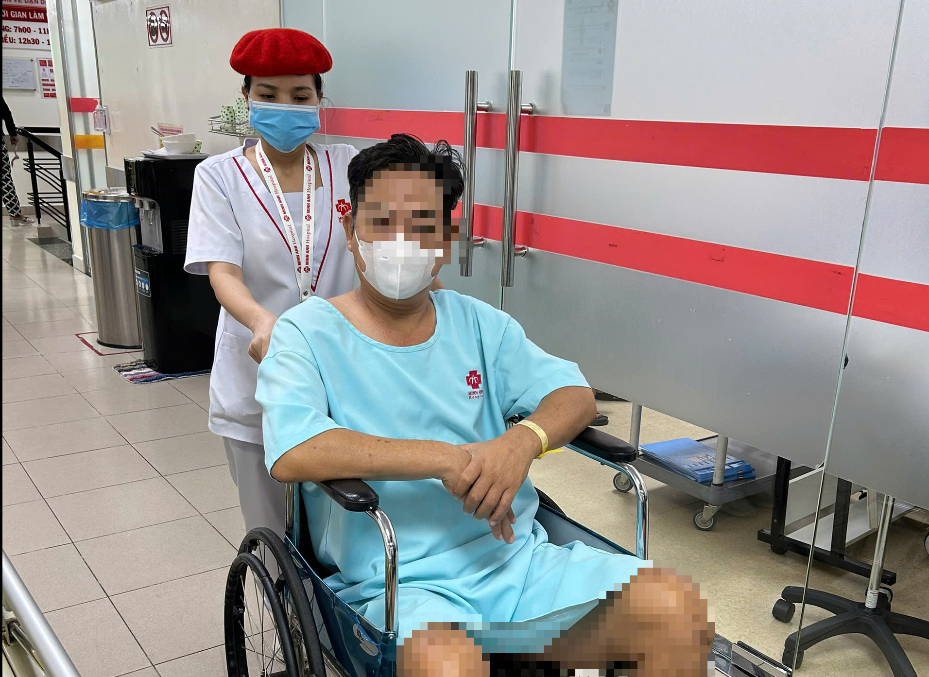 Chủ quan, một huấn luyện vi&ecirc;n boxing bị liệt nửa người- Ảnh 1.