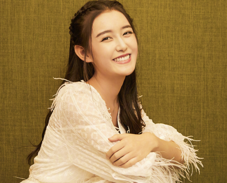 Ph&aacute;t hiện c&ocirc; g&aacute;i sinh năm 2001 c&oacute; thu nhập hơn 60 tỷ đồng trong 5 năm nhưng kh&ocirc;ng nộp thuế, tiền chuyển hết sang t&agrave;i khoản của mẹ, cơ quan chức năng v&agrave;o cuộc điều tra- Ảnh 1.