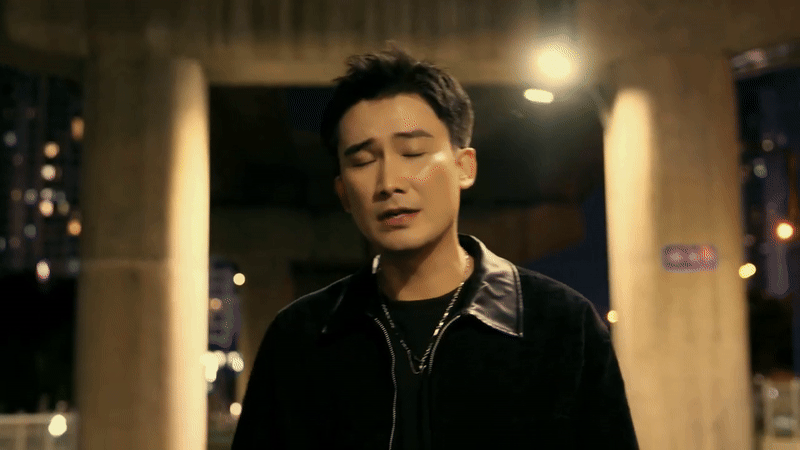 "Ho&agrave;ng tử lai" Vbiz từng l&agrave; Ủy vi&ecirc;n được cả nước nhớ mặt, 20 năm vẫn đẹp trai s&aacute;ng ngời- Ảnh 2.