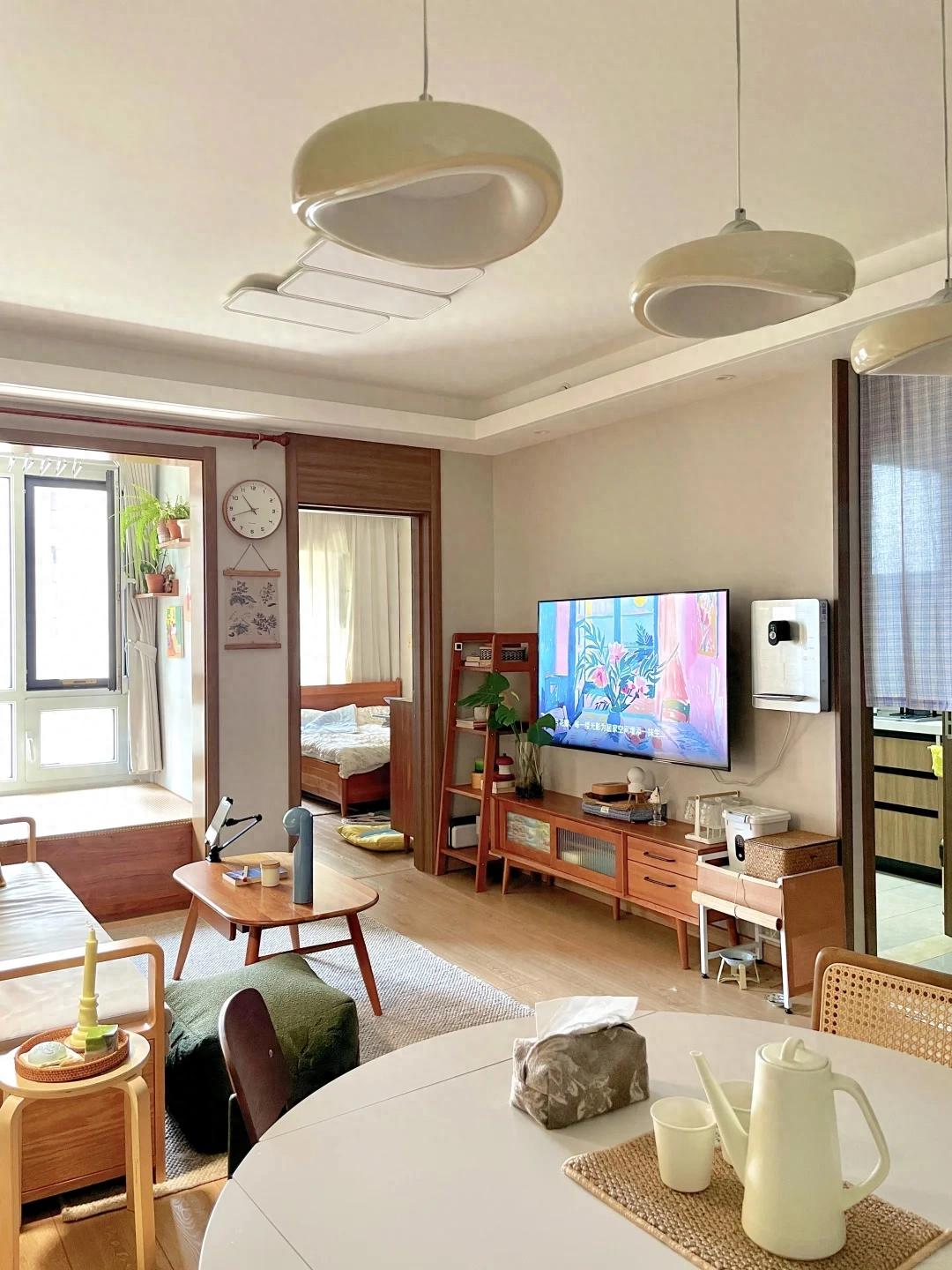 34 tuổi, sống một m&igrave;nh trong căn hộ cũ 45m&sup2;: C&aacute;ch c&ocirc; g&aacute;i khiến nh&agrave; tr&ocirc;ng rộng gấp đ&ocirc;i l&agrave;m mạng x&atilde; hội trầm trồ- Ảnh 2.