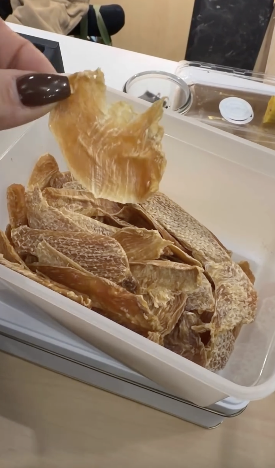 Nữ diễn vi&ecirc;n đang từ 105kg giảm xuống chỉ c&ograve;n 55kg: Nh&igrave;n m&oacute;n kh&ocirc; g&agrave; tự l&agrave;m l&agrave; hiểu vấn đề- Ảnh 2.