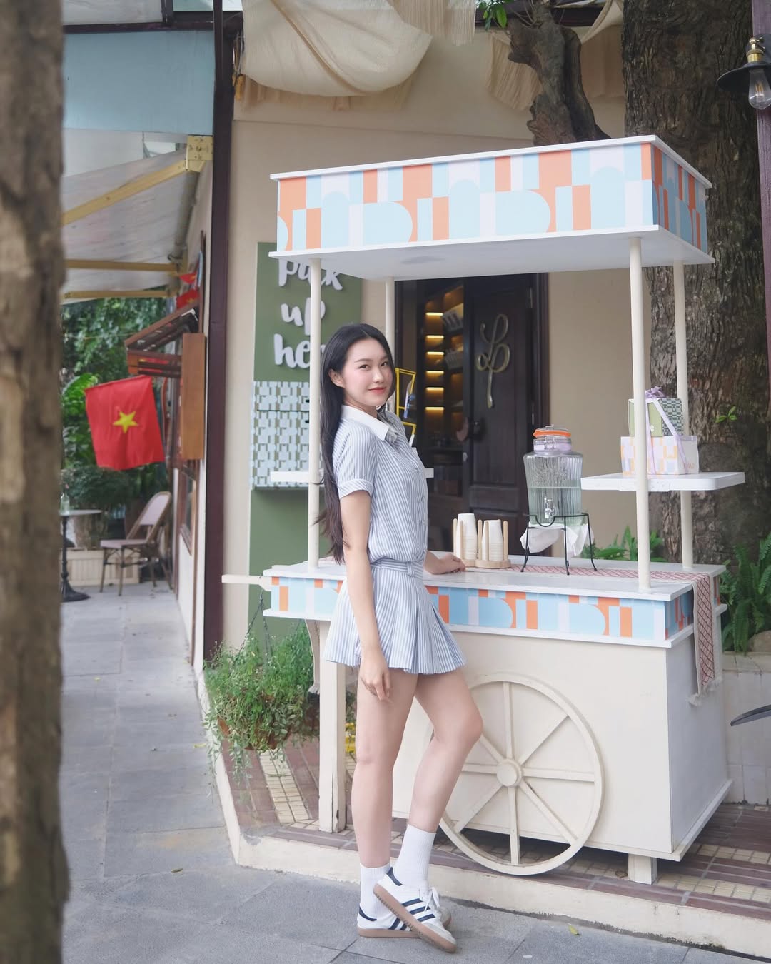 Tiểu thư H&agrave; th&agrave;nh kh&ocirc;ng ph&ocirc; trương đồ hiệu, chỉ m&ecirc; local brand: Đố ai t&igrave;m được 1 lần mặc xấu- Ảnh 15.