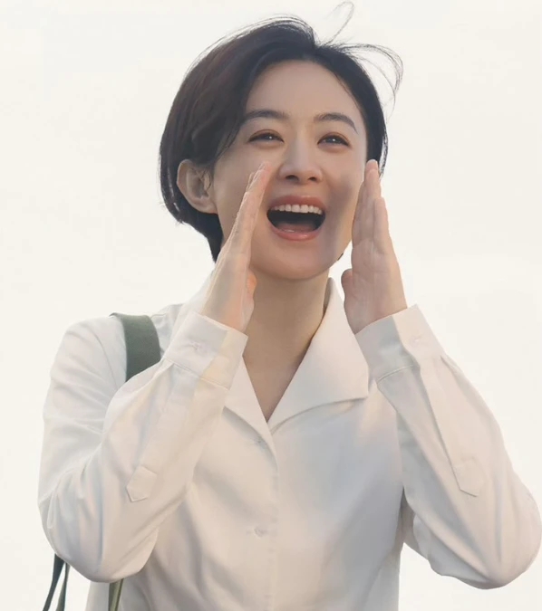 Đường cong đ&aacute;ng xấu hổ của Triệu Lệ Dĩnh- Ảnh 4.