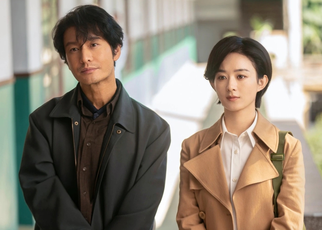 Đường cong đ&aacute;ng xấu hổ của Triệu Lệ Dĩnh- Ảnh 1.