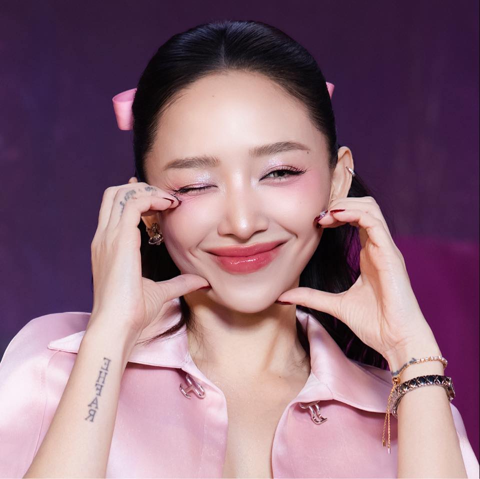 Qu&aacute; khứ của T&oacute;c Ti&ecirc;n- Ảnh 1.